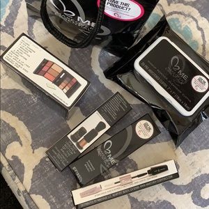 ❤️me Makeup Essentials